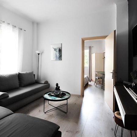 Apartment In The Heart Of The City سالونيك المظهر الخارجي الصورة